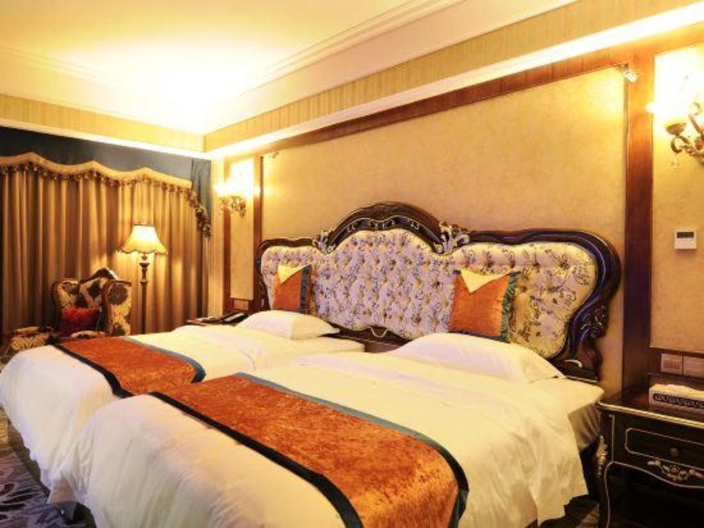 Chengdu French Theme Gold Palace Bagian luar foto